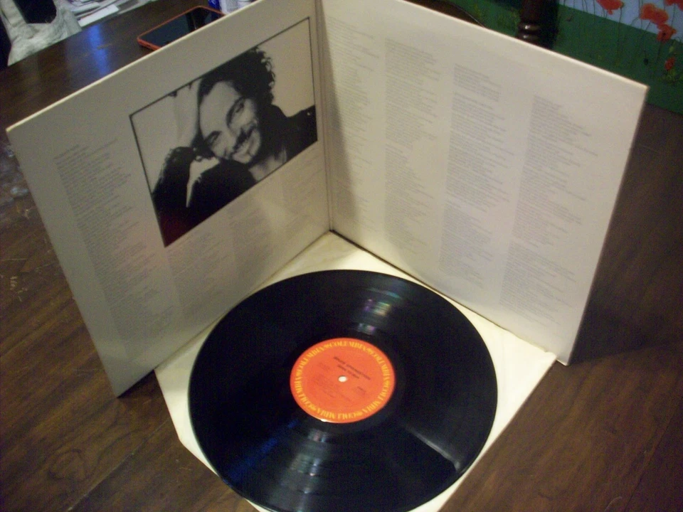 Bruce Springsteen , Born To Run , 1975 Columbia Press. VG/VG+ Cond. - Image 3 of 4