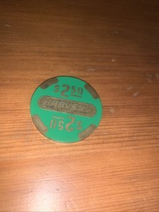 HARVEY'S HOTEL CASINO $2.50 hotel gaming poker chip - Lake Tahoe, NV