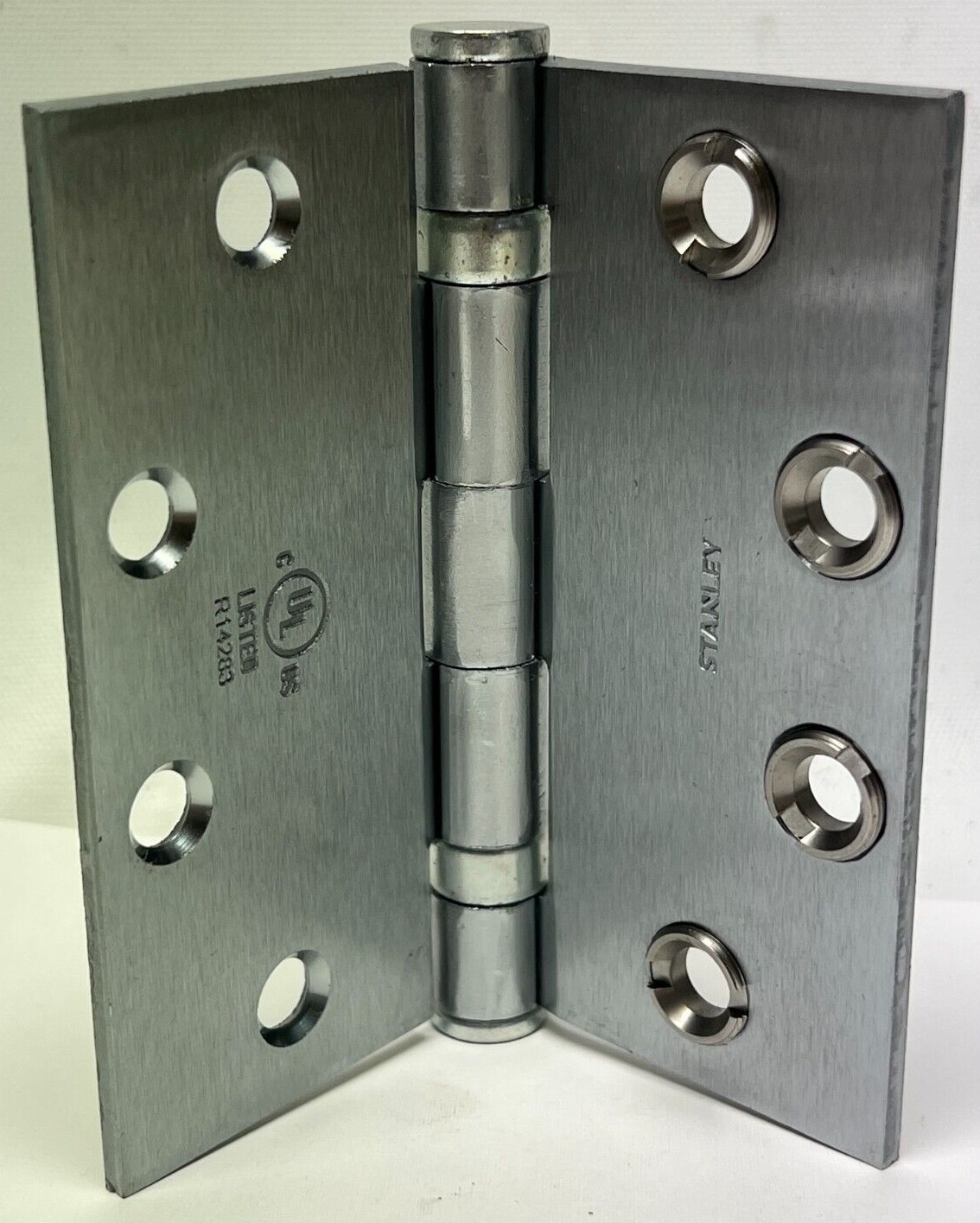 STANLEY HINGES FBB179 4.5X4.5 26D HEAVY DUTY SATIN CHROME 068441