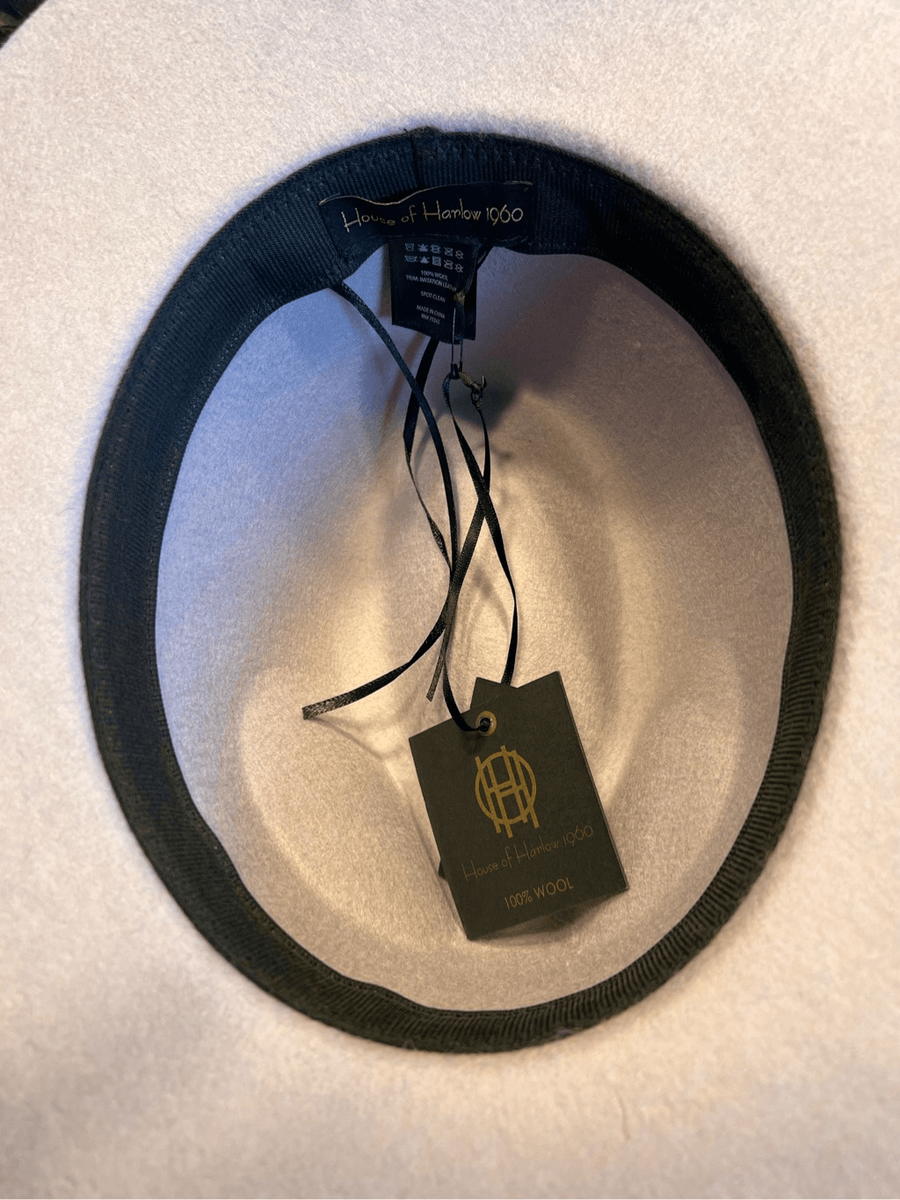 House of Harlow 1960 100% Wool Fedora Style Women display picture 1