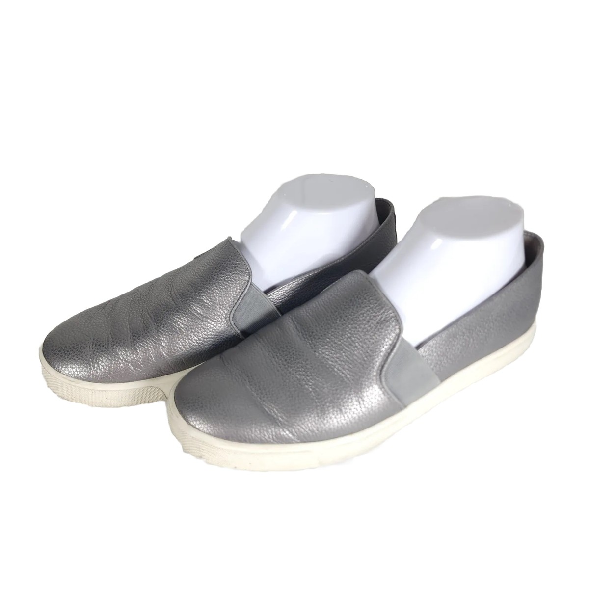 VINCE Women's Blair US9,5 Silver Textured Leather Slip On Loafer