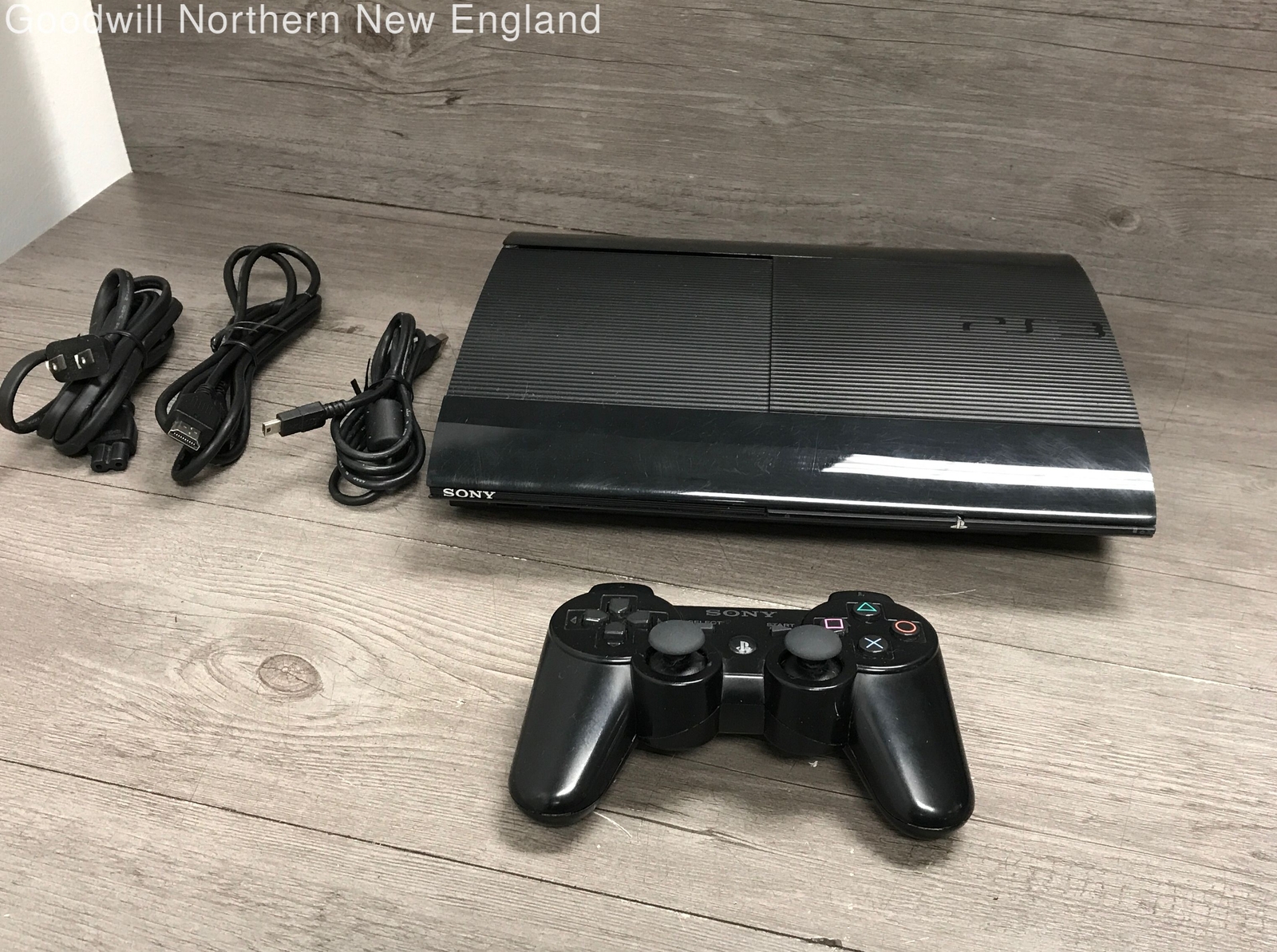 Sony PlayStation 3 PS3 Super Slim 250GB CECH4001B Video Game Console