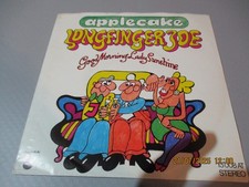 (89) 7 Single Vinyl - Apple Cake - Long Finge...