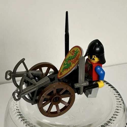 Vintage (1994) LEGO Castle - Dragon Knights set 1712 Crossbow Cart - RARE