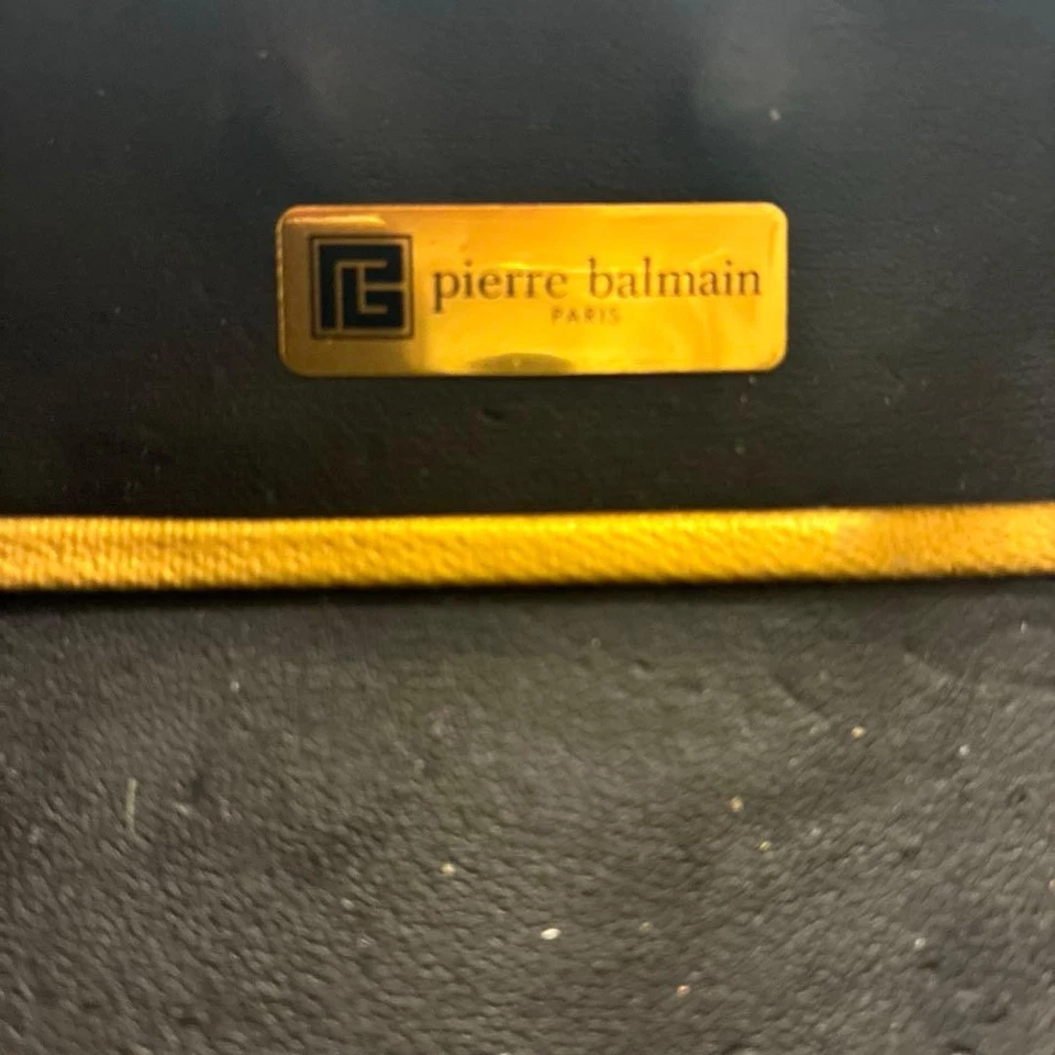 Bolso Clutch Pierre Balmain Cadena Tono Dorado en Plata USADO Buen Estado Foto 2 de 3