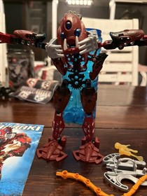 Lego Bionicle Barraki Kalmah 8917 Complete with Canister and instructions