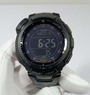 Casio Pro Trek PRG 110Y Outdoor Wristwatch Black Mens Timepiece Dial
