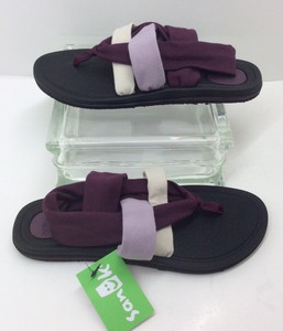 sanuk strappy sandals