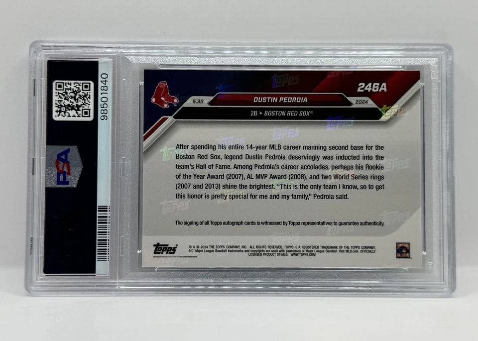 DUSTIN PEDROIA Firmado Medias Rojas Salón de la Fama 2024 Topps Ahora #246A 98/99 PSA 9 Salón de la Fama Foto 2 de 2