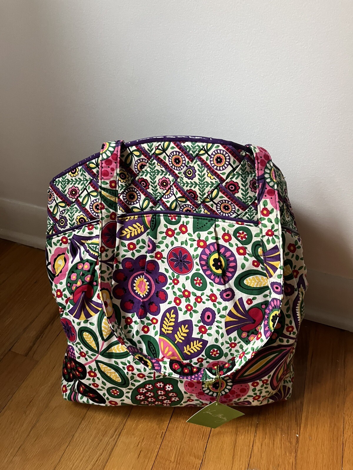 Vera Bradley Tote  Viva La Vera  NWT RARE