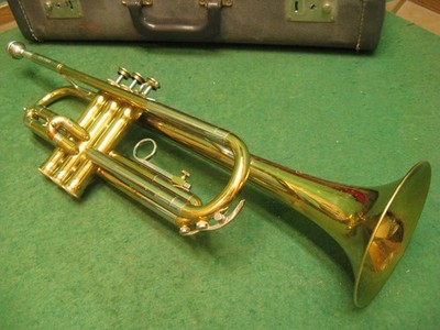 Buescher Aristocrat Trumpet 1966 - Reconditioned - Case & Bach 3C 