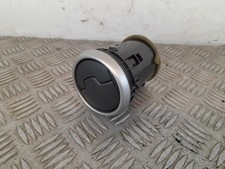 Nissan Qashqai Mk1 2010-2014 Dash Heater Air Vent 68760JD10A