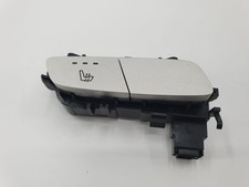 Mercedes-Benz C W205 2016 Vorne links Schalter Sitzheizung A2139057302 CAP28422 Mercedes-Benz C W205 2016 Vorne links Schalter Sitzheizung A2139057302 CAP28422