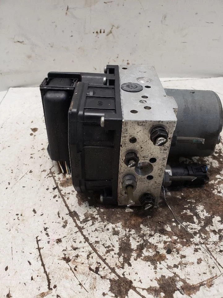 Conjunto de piezas de freno antibloqueo Xi AWD para BMW 325i 1405742 01-05 Foto 3 de 4