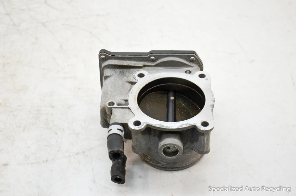 Toyota Highlander 2013 carrocería del acelerador Foto 2 de 4