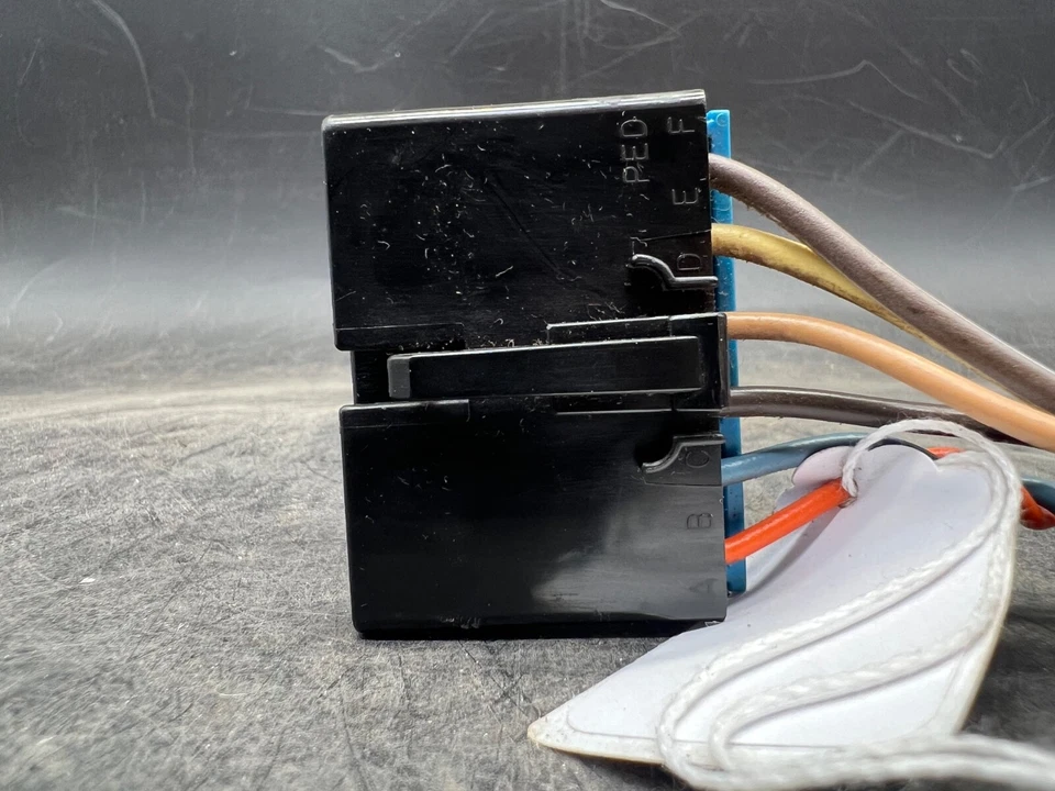 Chevrolet G10 G20 G30 1993-1995 OEM módulo de control de clima coleta arnés de cables Foto 4 de 4