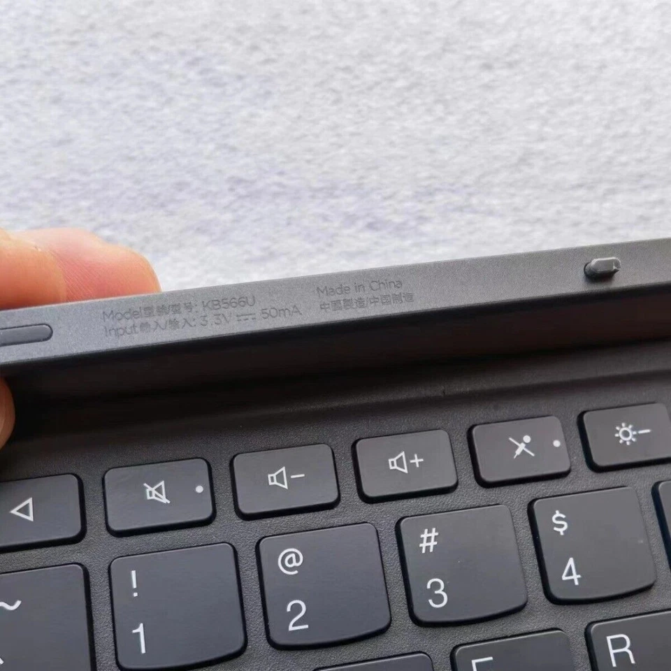 Original For Lenovo Tab P12 12.7" 2023 Magnetic Keyboard Case Pack - Image 2 of 4