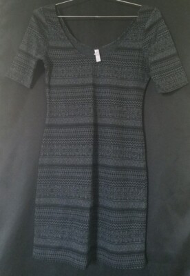 Xhilaration- NWOT Black and Gray Junior's Short Sleeve Knit Mini Dress- Medium