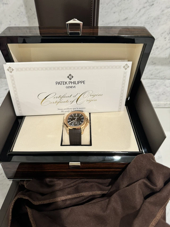 Patek Philippe Aquanaut Travel Time Brown Dial Men's Watch Rose Gold 5164R-001 - Image 2 of 4