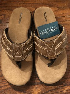 thom mcan flip flops