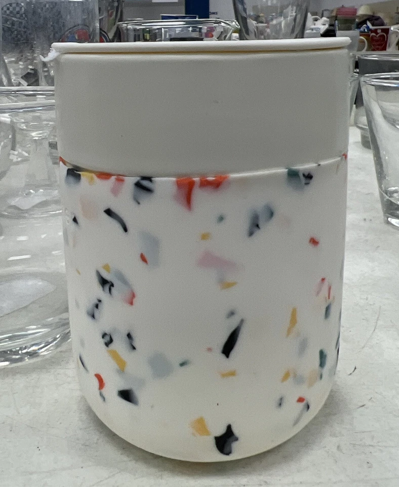 Reusable Terrazzo Cream Ceramic Cup - BPA-Free Lid - On-The-Go - Eco-Friendly - Image 2 of 2