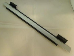 Scharniere Gehäuse Abdeckung Blende Leiste Deckel Toshiba Satellite M70-354