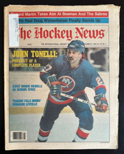 The Hockey News 11/5/1982 - John Tonelli New York Islanders