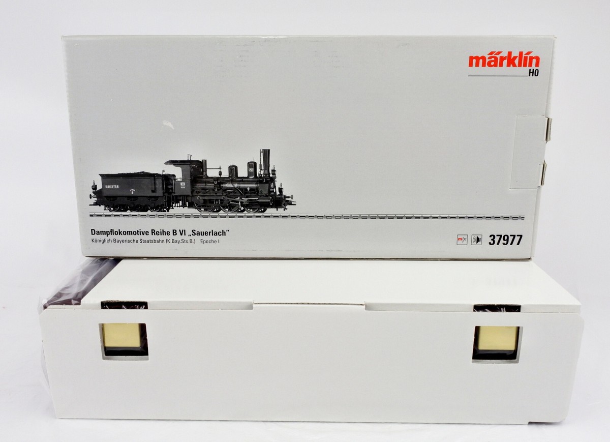 お値下げ　marklin 8561/8567 MARKLIN Z - 8567 / 8569 - curved electric turnout right