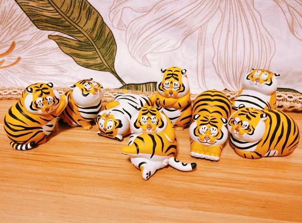 52Toys Fat Tiger Panghu Emoticons Series Confirmed Blind Box