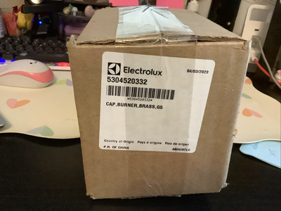  Electrolux  OEM Cap New 5304520332 (inv#145)