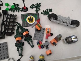Parts LEGO Agents Set 8632 Swamp Raid, Minifigure Chase, Break Jaw, Alligators