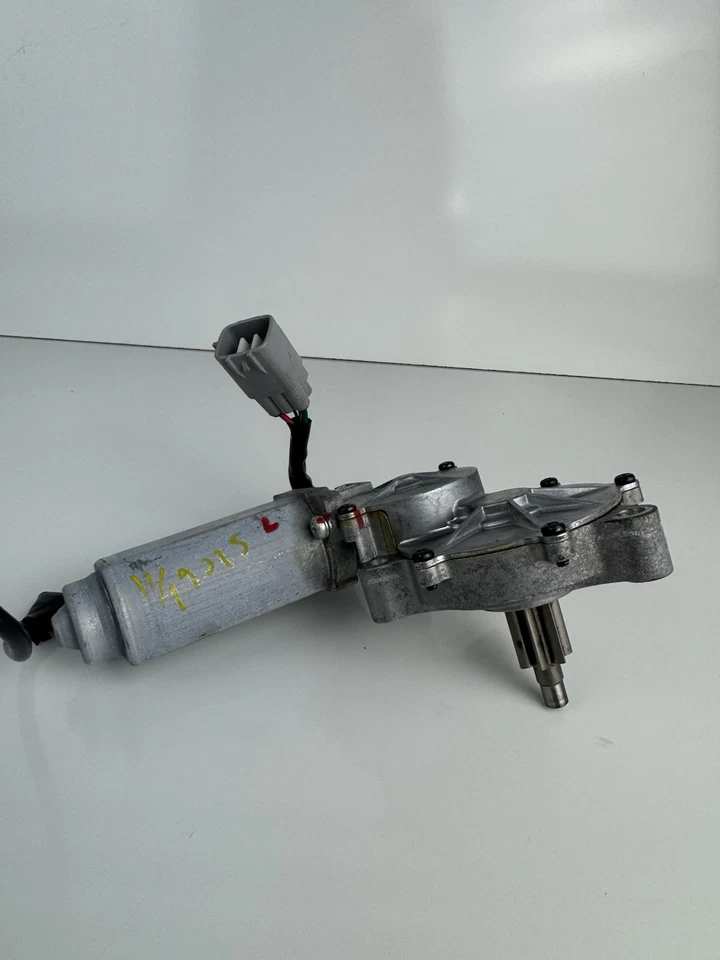2010-2015 LEXUS IS250 IS350 CONVERTIBLE TOP MOTOR DRIVER LEFT REAR 476044-10040 - Image 4 of 4