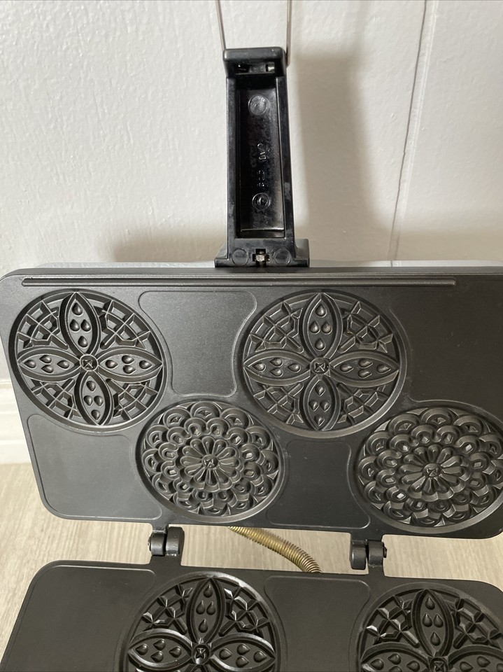 🔥VillaWare Chrome Quattro Pizzelle Baker Maker Iron 3850 750W Non Stick