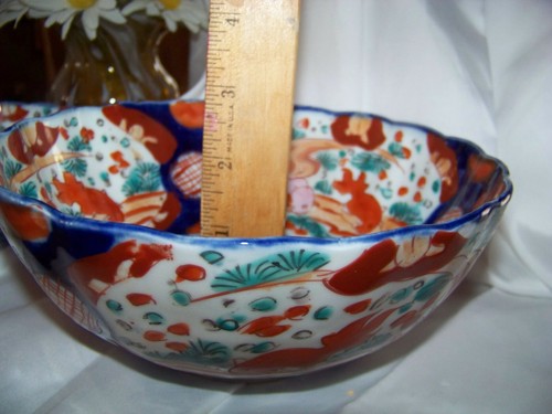 2 antike japanische Imari Schalen aus dem 19. Jahrhundert gewellte Ränder - Bild 5 von 8