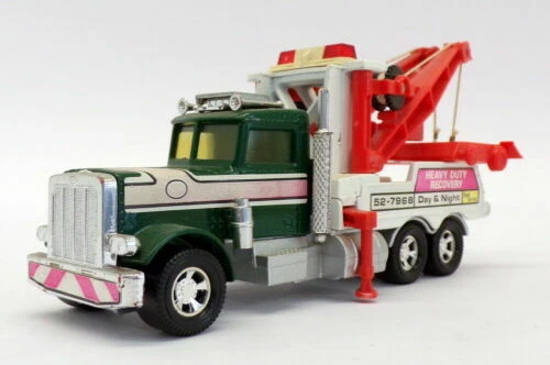 Matchbox Superkings Modellautos, - LKWs & -Busse von Peterbilt