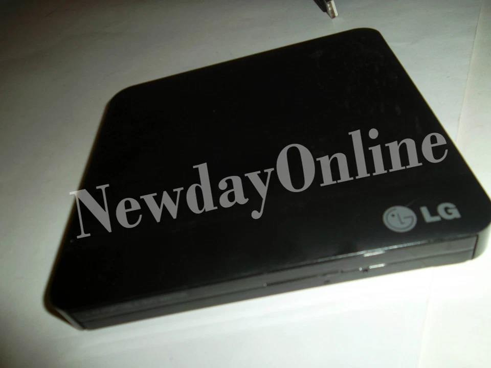 LG Super Multi Portable Slim DVD±RW 8X M-Disc USB 2.0 GP50NB40 Win 7/8 PC/Mac — 第 2/4 张图片