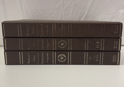 Webster s Third New International Dictionary Volume 1, 2 & 3 - Vintage 1981