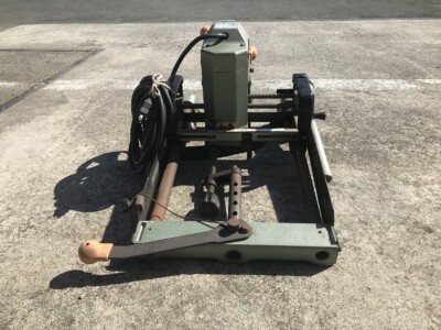 Makita 2516N Routeur Grande Entrée 100V 15A 50-60Hz 1430W