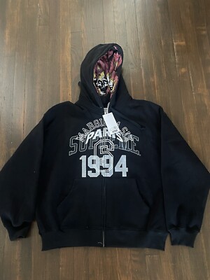 Supreme MM6 Zip Up Hooded Sweatshirt Supreme x Maison Supreme MM6 Zip Up Hooded Sweatshirt Supreme x Maison