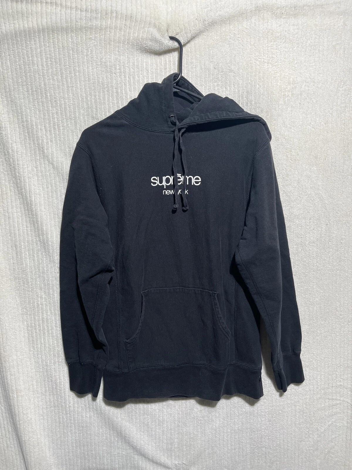 SWEAT SHIRT SUPREME NEW YORK LOGO CLASSIQUE WAKEBOARD SNOW SURF GOLF SKATEBOARD M