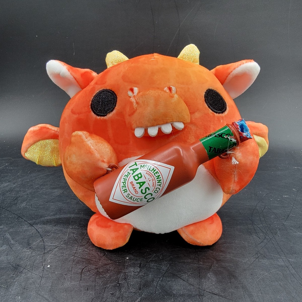 Zuru Snackles Felix Tabasco Dragon 5