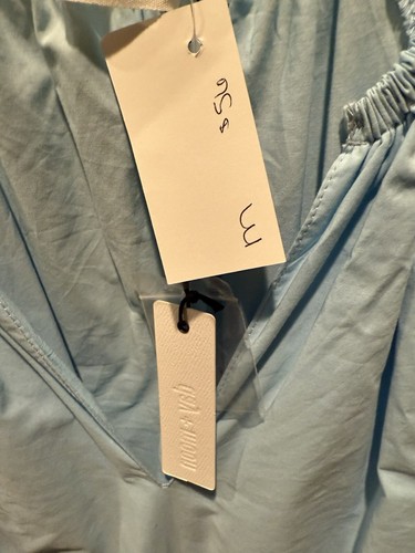 NWT Pastel Blue Ruffled Romper Women’s Medium Boutique - 第 3/3 張圖片