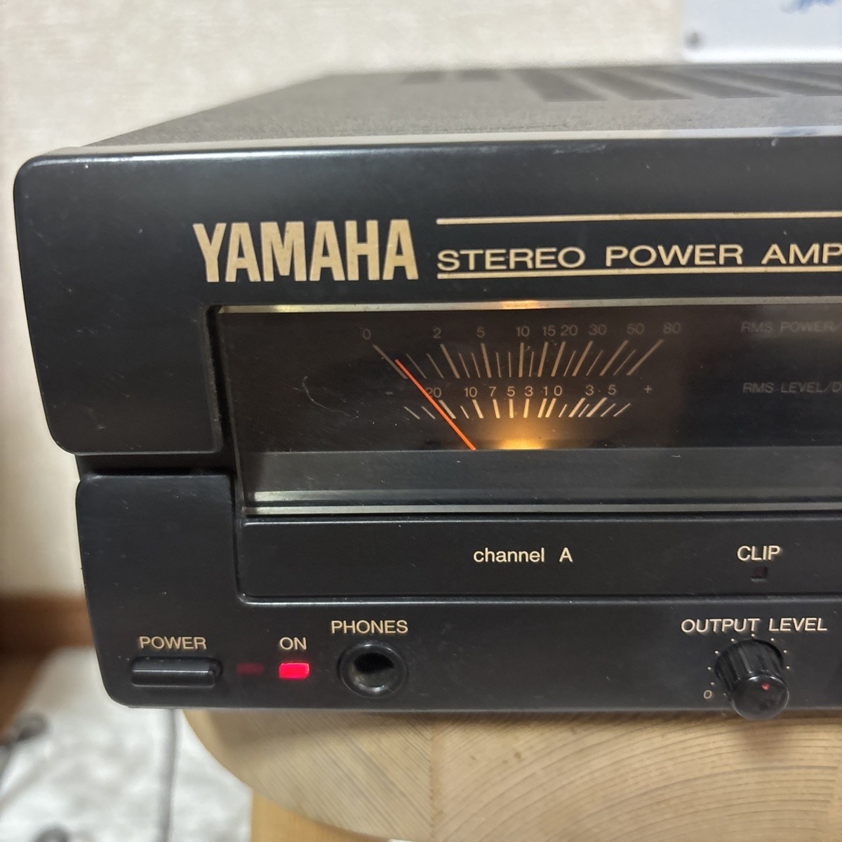 YAMAHA ステレオパワーアンプ A100a YAMAHA A100a Stereo Power Amplifier 2ch Vintage Compact