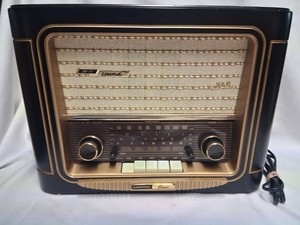 1996 Grundig Classic Hi-Fi Radio Model 960 AM FM Shortwave Working No SW Antena