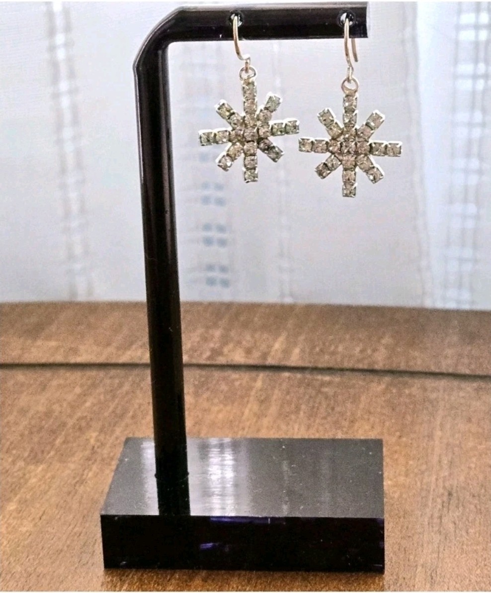 Picture 3 of 6
