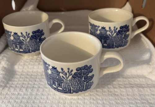 Vintage Churchill Blue Willow Cups Mugs Set Of 3
