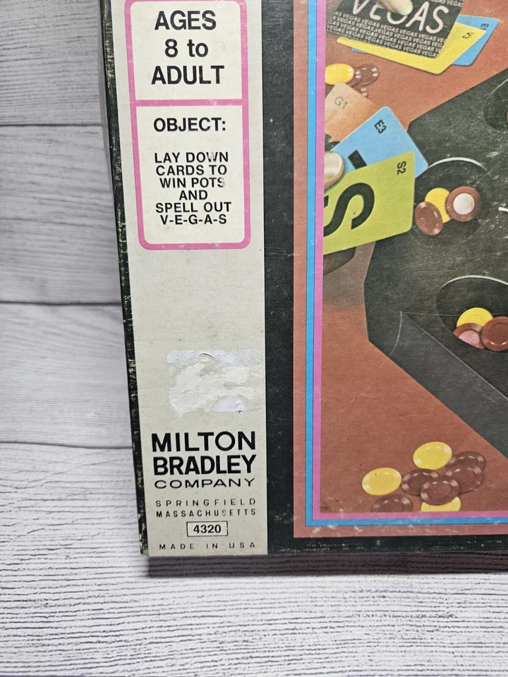 Vtg VEGAS Boardgame-A Family Game of Skill & Luck-1973 Milton Bradley COMPLETE! - Image 2 of 4