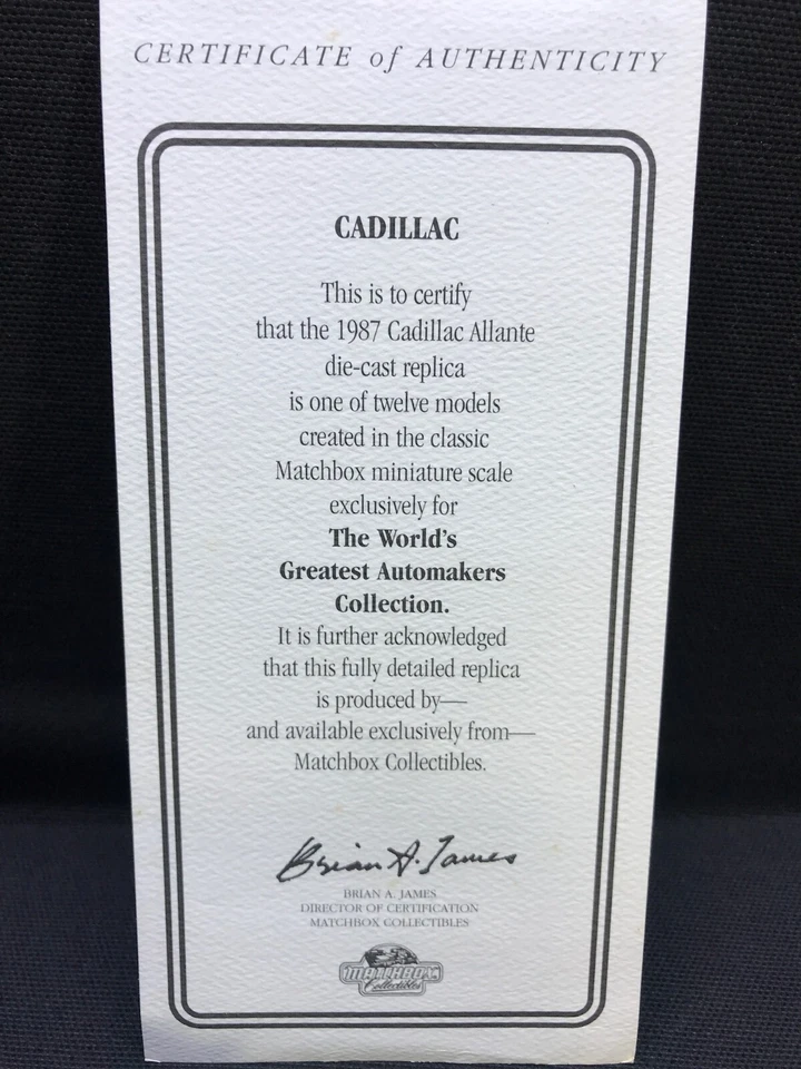 Matchbox ULTRA Cadillac Allante con certificado - escala coleccionable 1:60 Foto 3 de 4