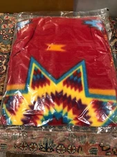 Native Anerican Design Lightweight Fleece Throw New In Package. 