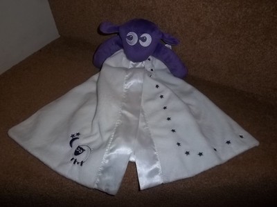 ewan the sheep comforter
